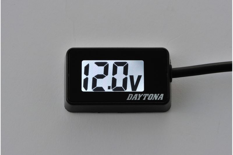 LCD ukazatel napětí (voltmetr), Daytona