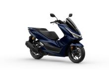 Honda PCX 125 2025 Pearl Darl Ash Blue 2